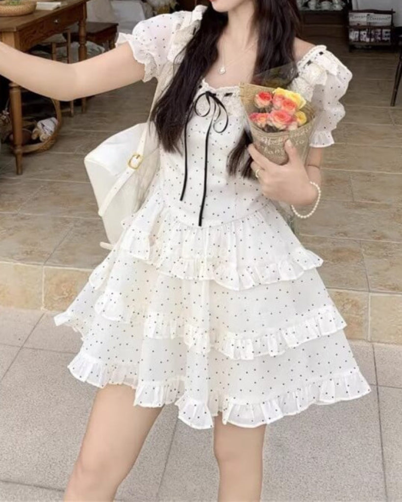 愛詰めたお菓子のワンピース