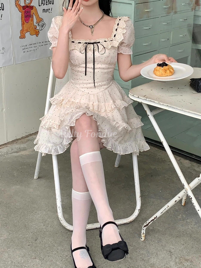 愛詰めたお菓子のワンピース