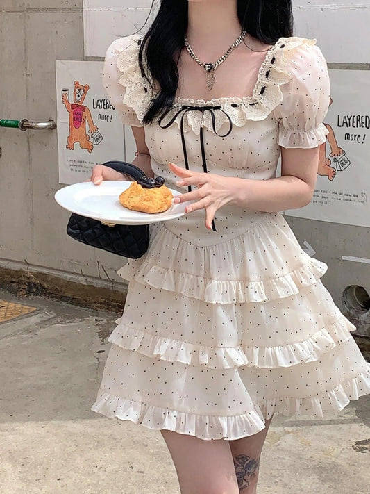 愛詰めたお菓子のワンピース