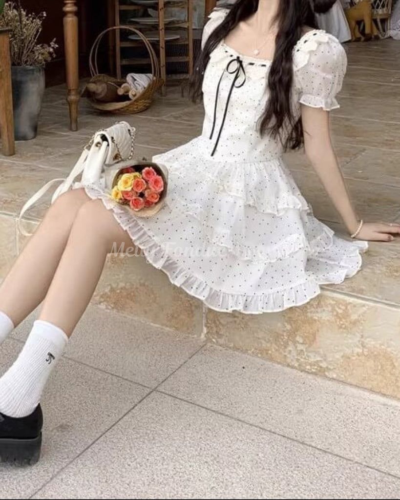 愛詰めたお菓子のワンピース