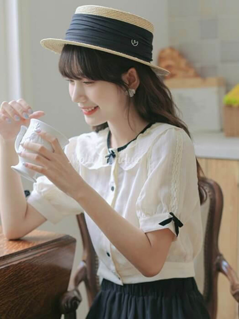 愛され少女を纏うトップス