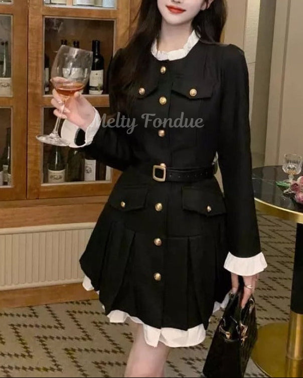 気品溢れるお姫様のワンピース(全2色)