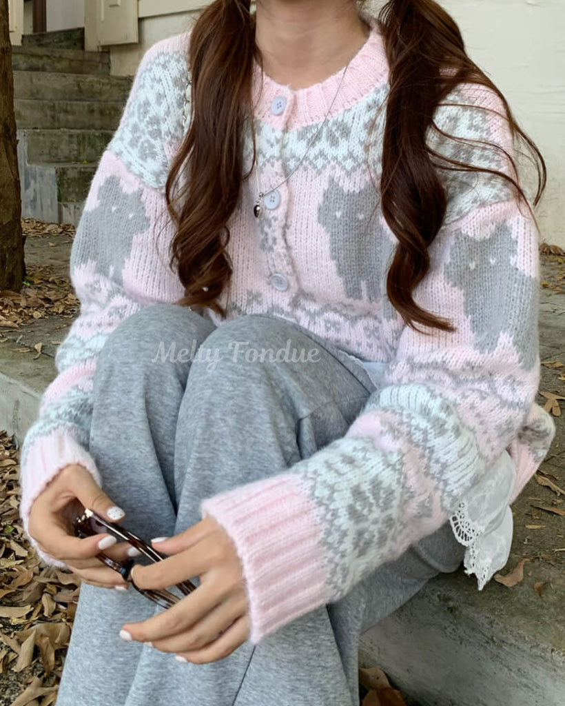 【デイリーから特別な日まで活躍】子ねことお昼寝カーディガン