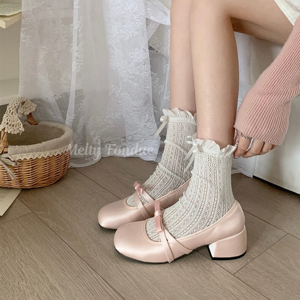 浮き足立つ少女の夢シューズ(全2色)