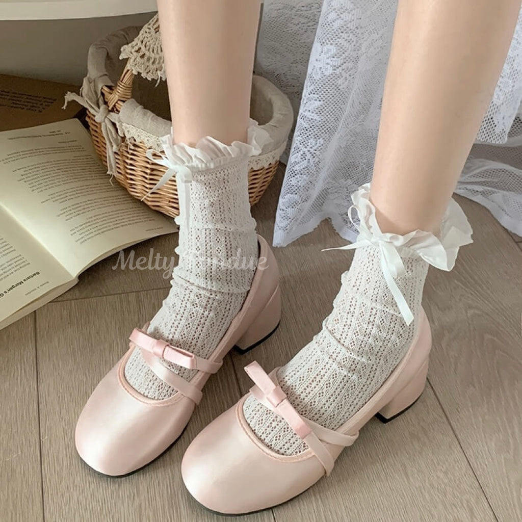 浮き足立つ少女の夢シューズ(全2色)