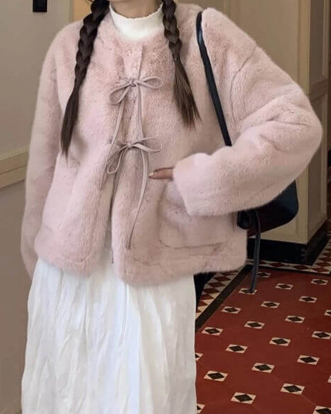 公式】《あたたかさも可愛さも両立》ときめきの余韻をまとうリボン