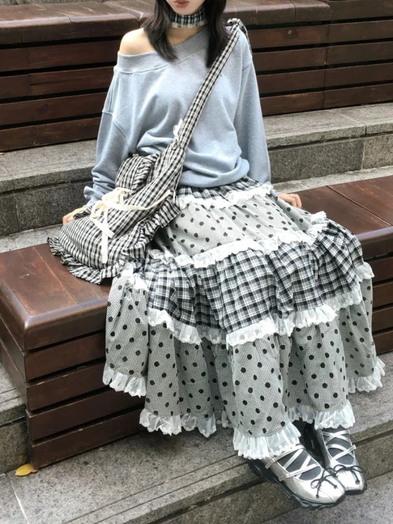 魅惑の少女の秘密スカート