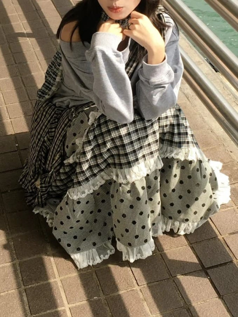 魅惑の少女の秘密スカート