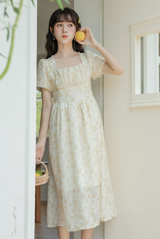 明日のパーティーを夢見るワンピース