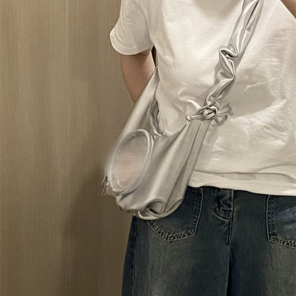 目を奪われる愛され痛バッグ(全7色)