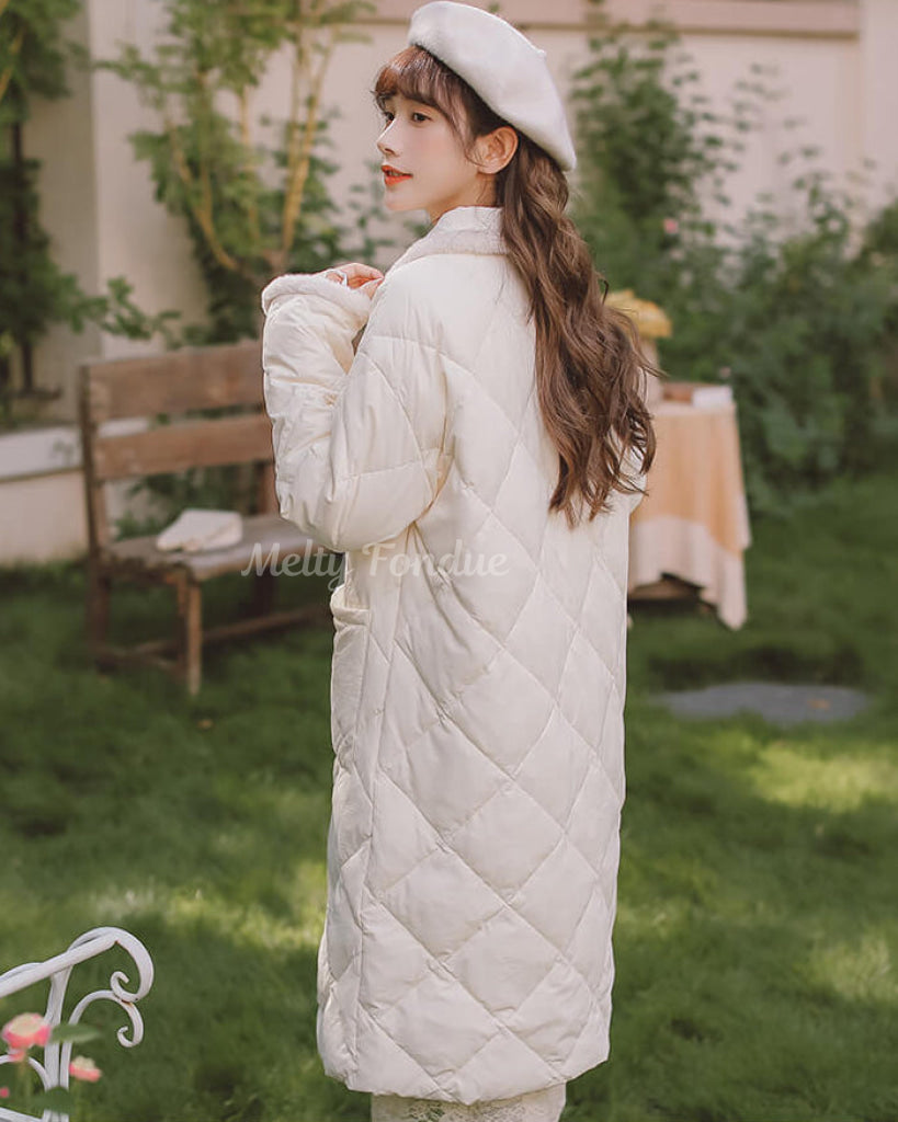 ふわり風に揺れるお姫さまの休日アウター