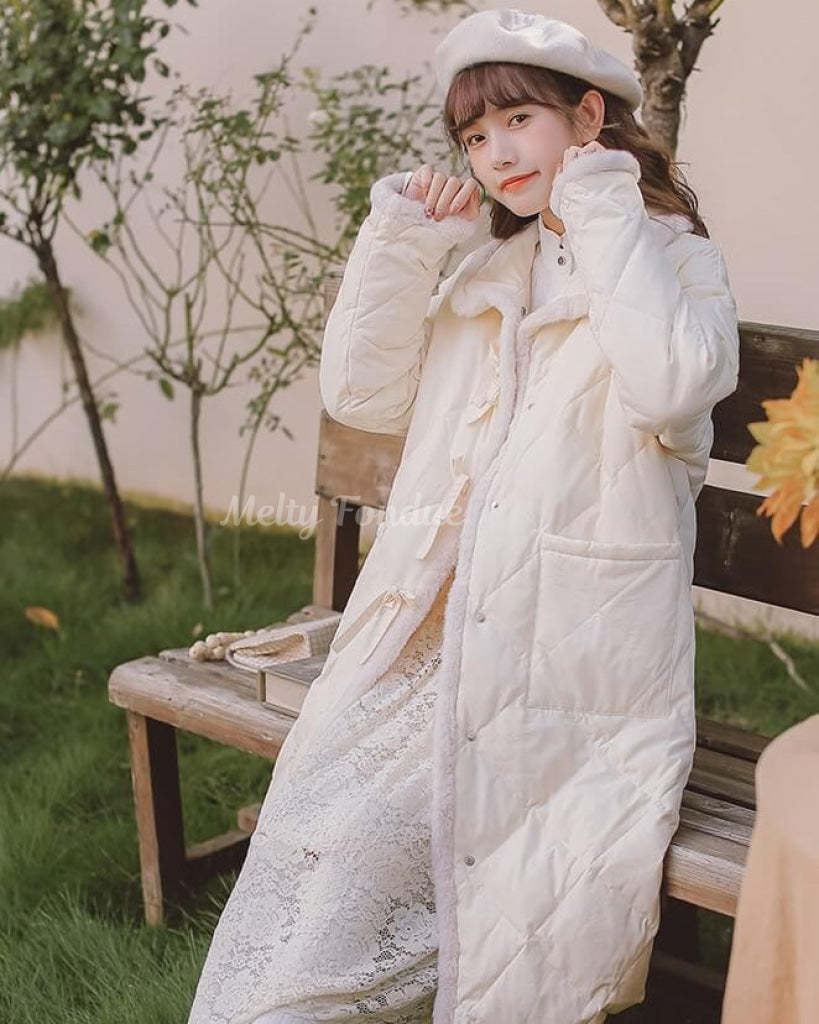 ふわり風に揺れるお姫さまの休日アウター