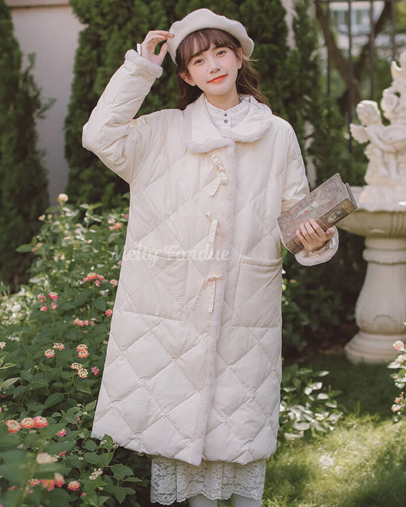 ふわり風に揺れるお姫さまの休日アウター