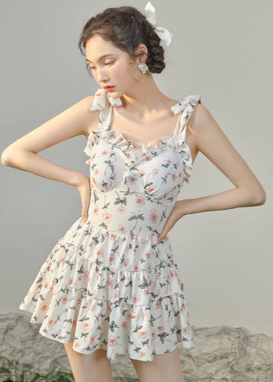 お花畑で恋をした日の水着