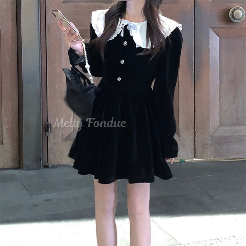 ピアノの音色感じるワンピース