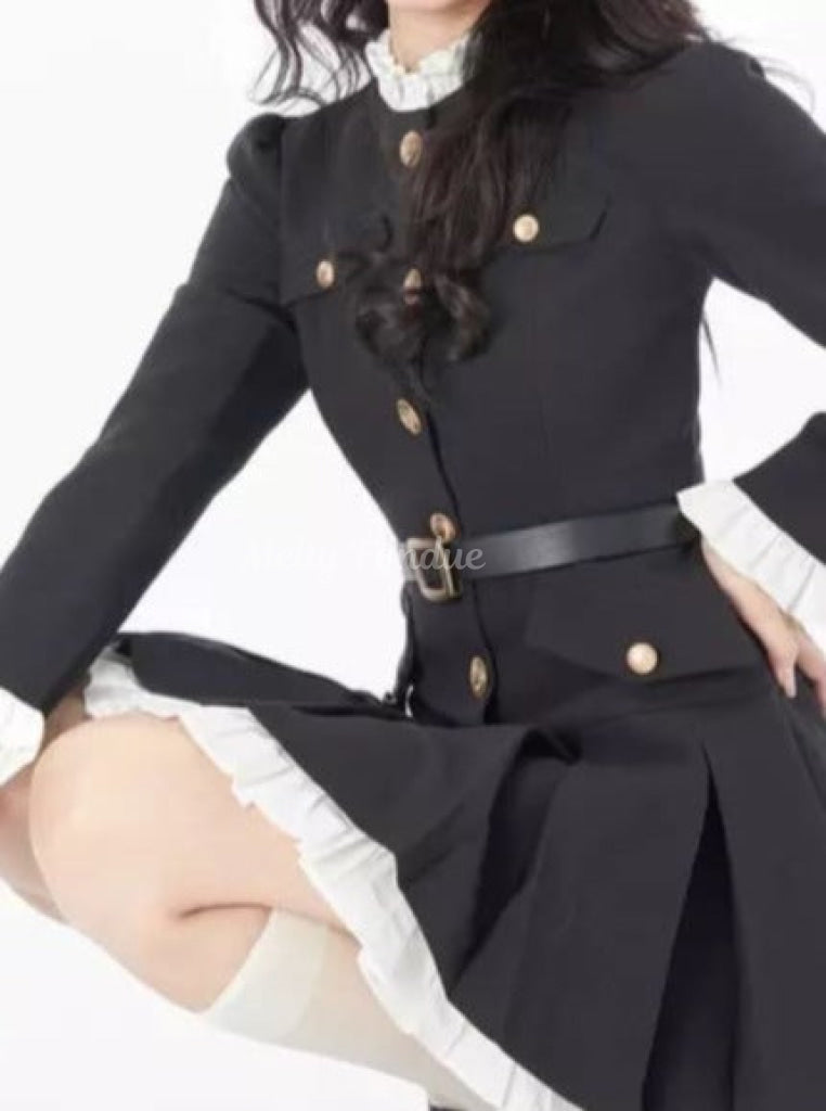 気品溢れるお姫様のワンピース(全2色)