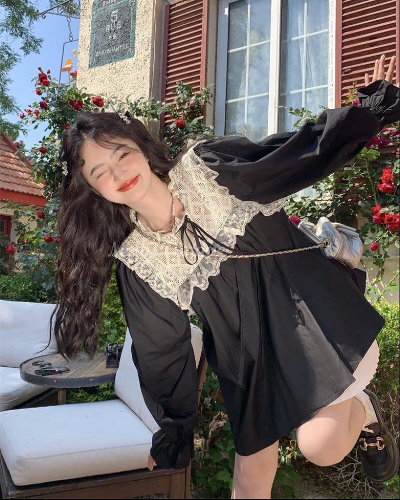 秘密の庭で微笑むお姫様のトップス