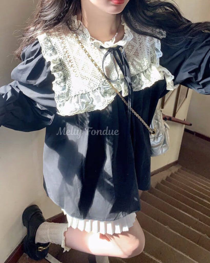 秘密の庭で微笑むお姫様のトップス