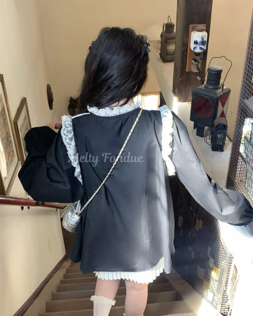 秘密の庭で微笑むお姫様のトップス