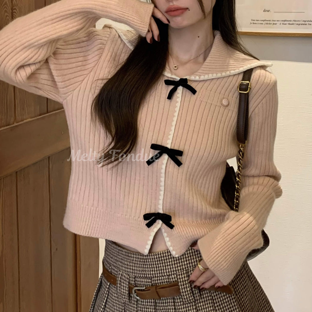 公式】《ふんわり可愛い、恋ニット》リボンで結んだ運命トップス（全2