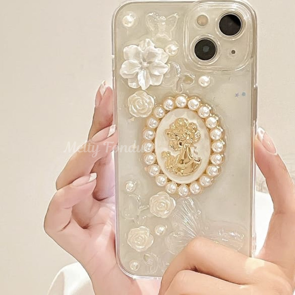 透き通るお嬢様なIphoneケース