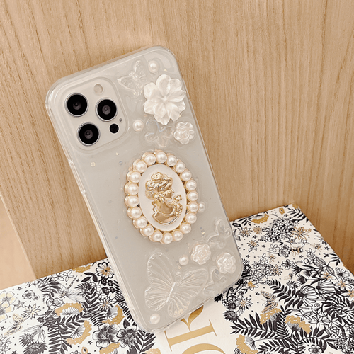 透き通るお嬢様なiPhoneケース