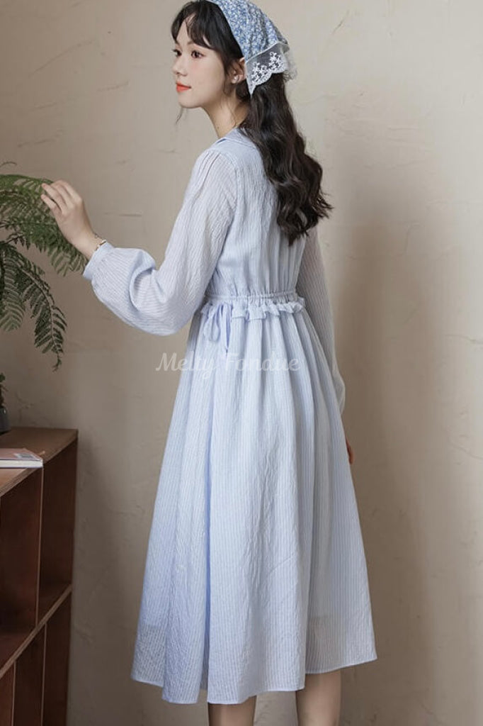 舞踏会を夢見る名も無き少女ワンピース