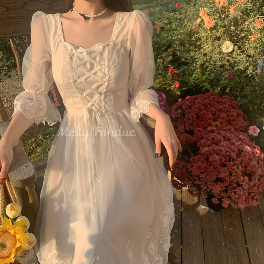 おとぎ話のプリンセスワンピース