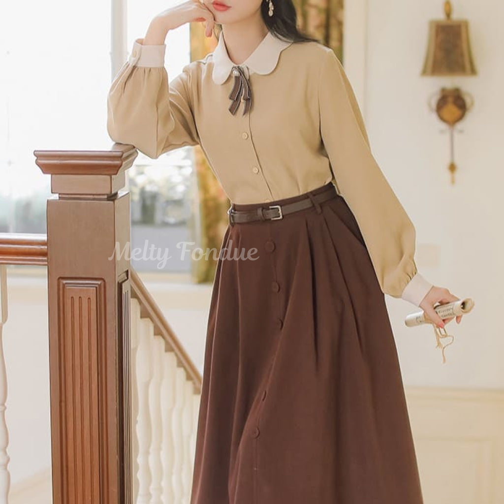 館に暮らすお嬢様の秘密ブラウス(全3色)