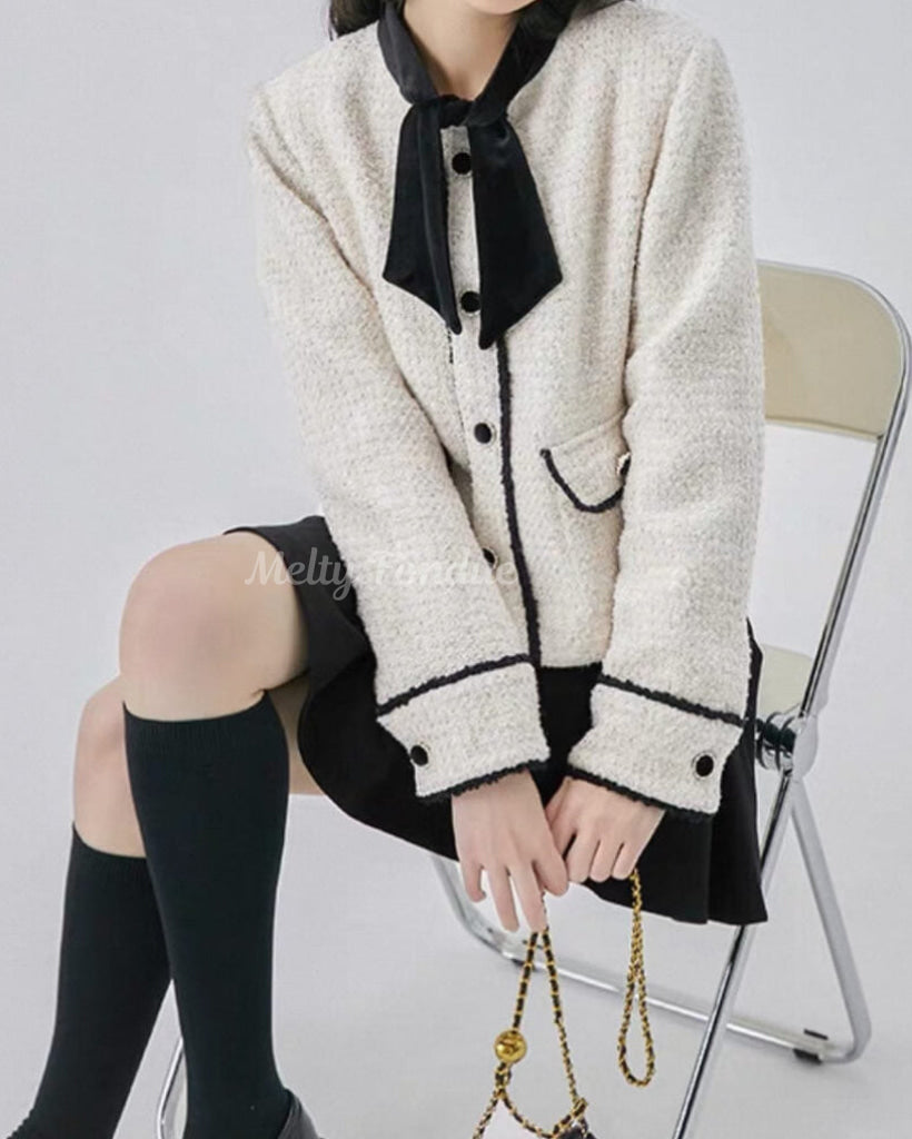 白雪の午後に結ぶ約束アウター