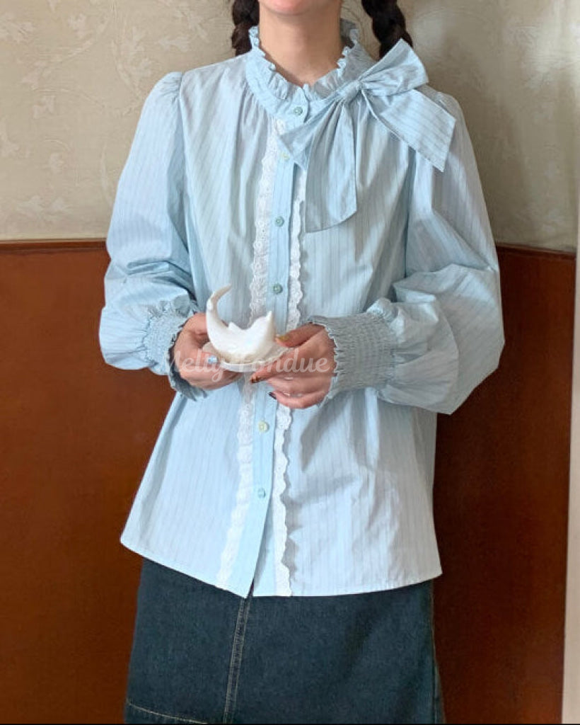 午後のティータイムに咲くお花ブラウス