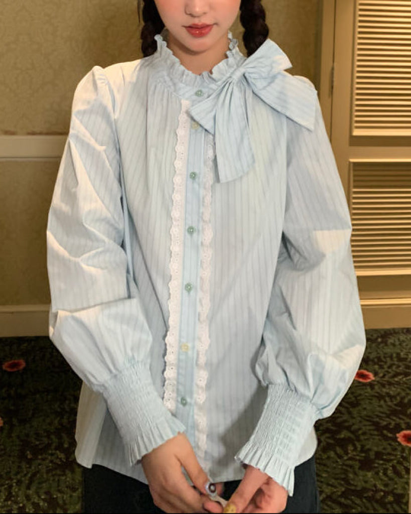 午後のティータイムに咲くお花ブラウス