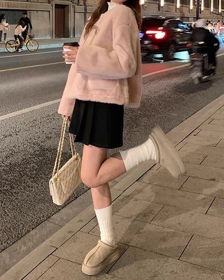 《あたたかさも可愛さも両立》ときめきの余韻をまとうリボンコート