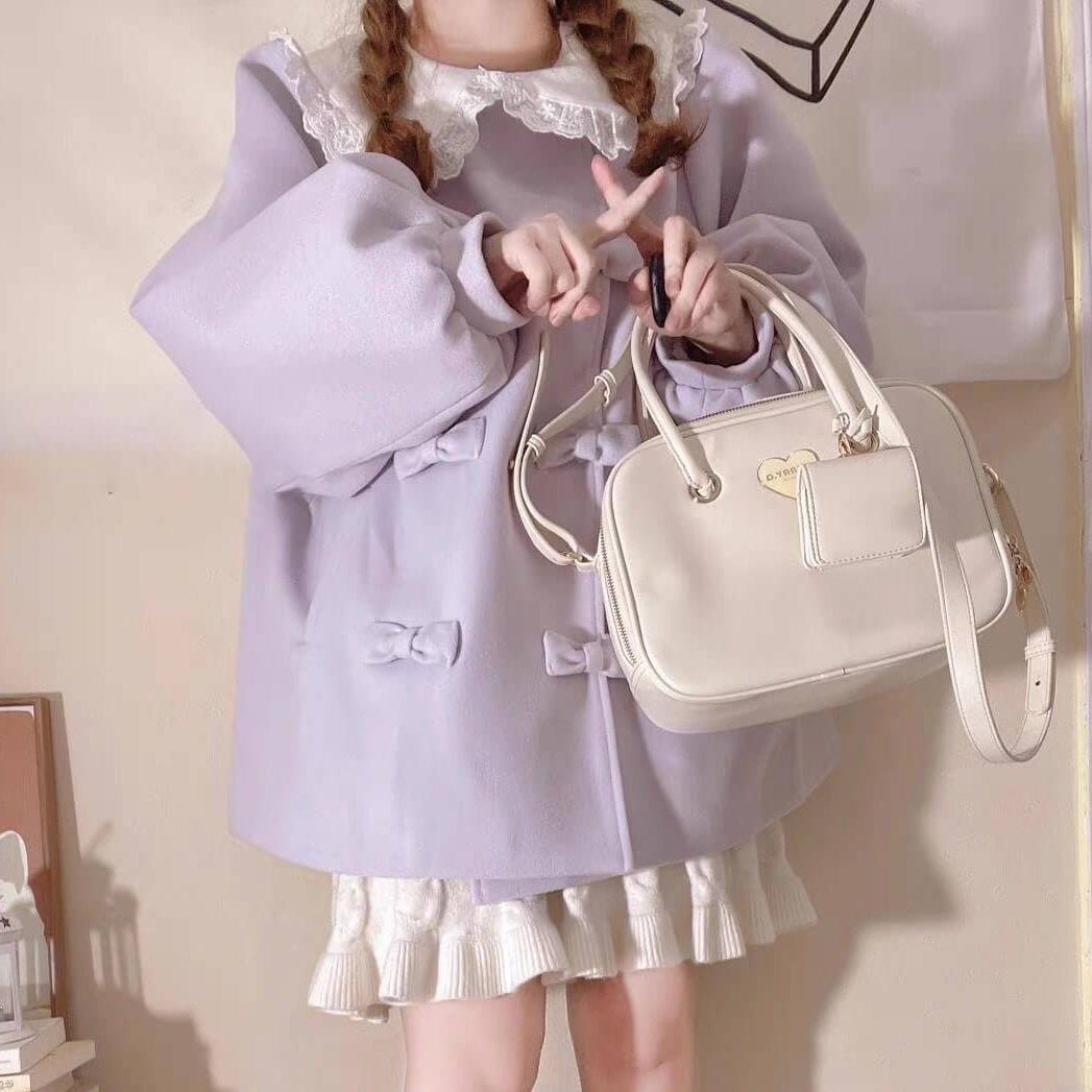 《リボンでときめく冬コート》小さな約束かわすラベンダーコート