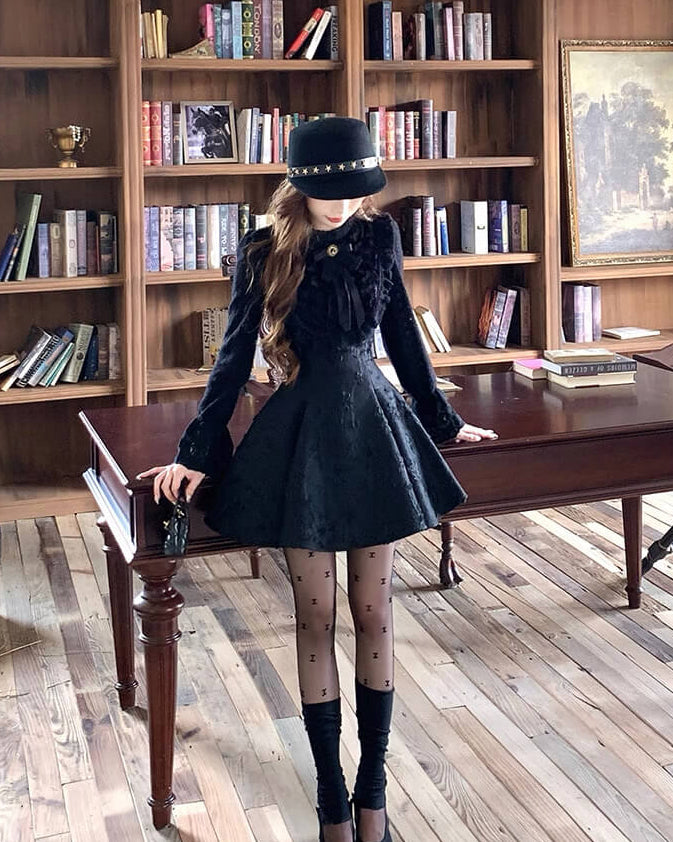 《一枚で決まる主役級》パーティーで出会う運命のワンピース（全2色）