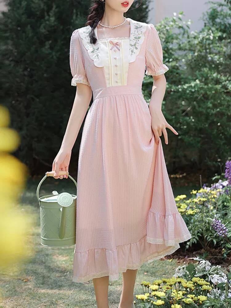 《ヒロイン気分のお出かけ服》花風に包まれるワンピース