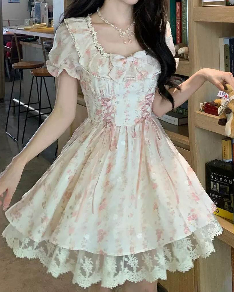 公式】《一瞬でお姫様気分》甘い午後のローズガーデンワンピース