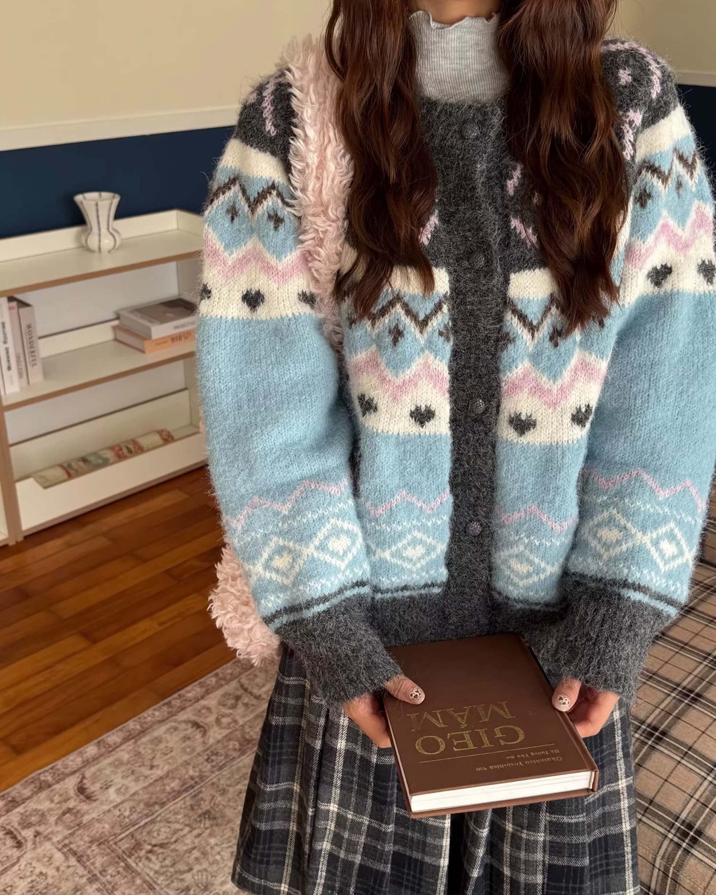 《ふわふわ質感×優しいカラー》雪空に溶けるお姫様の歌声カーディガン