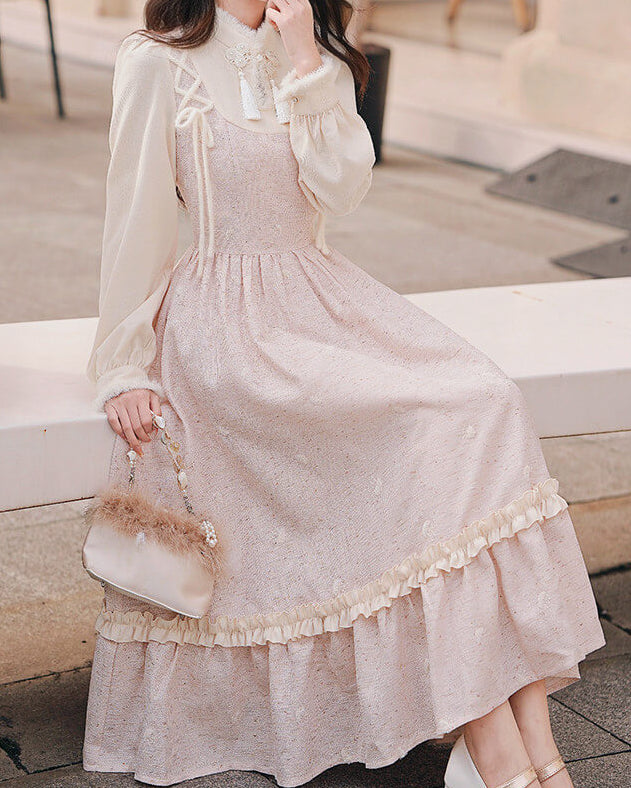 《大人ガーリーな主役ワンピース》木漏れ日に揺れる花畑ワンピース