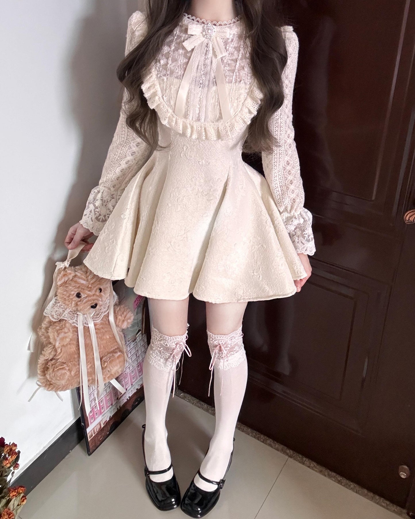 《一枚で決まる主役級》パーティーで出会う運命のワンピース（全2色）