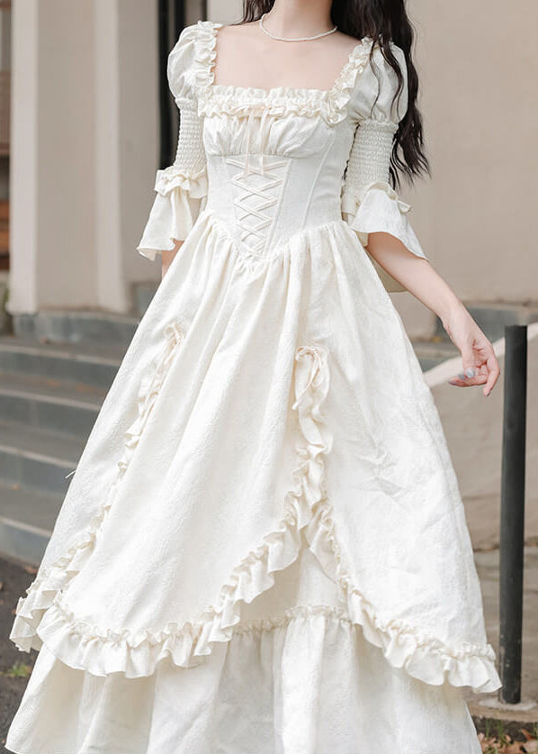 《袖を通した瞬間、心ときめく一枚》祝福の鐘が響くロイヤルホワイトワンピース