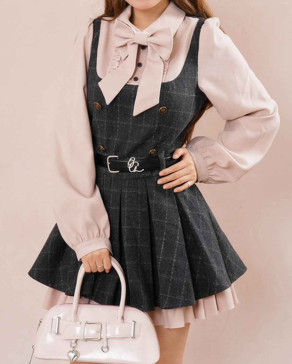 《一枚でレイヤード風コーデが完成》ふわり恋咲くガーデンワンピース