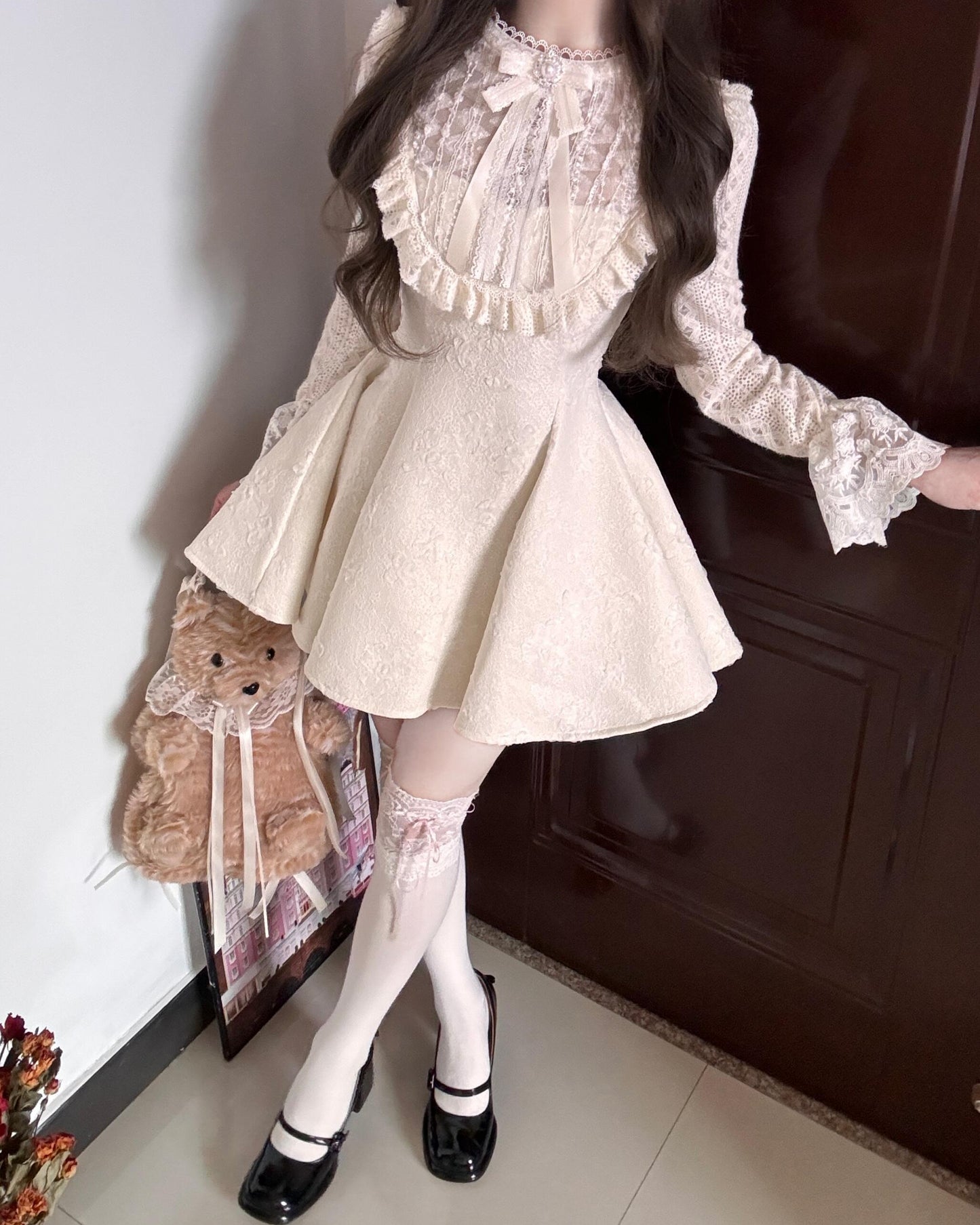 《一枚で決まる主役級》パーティーで出会う運命のワンピース（全2色）