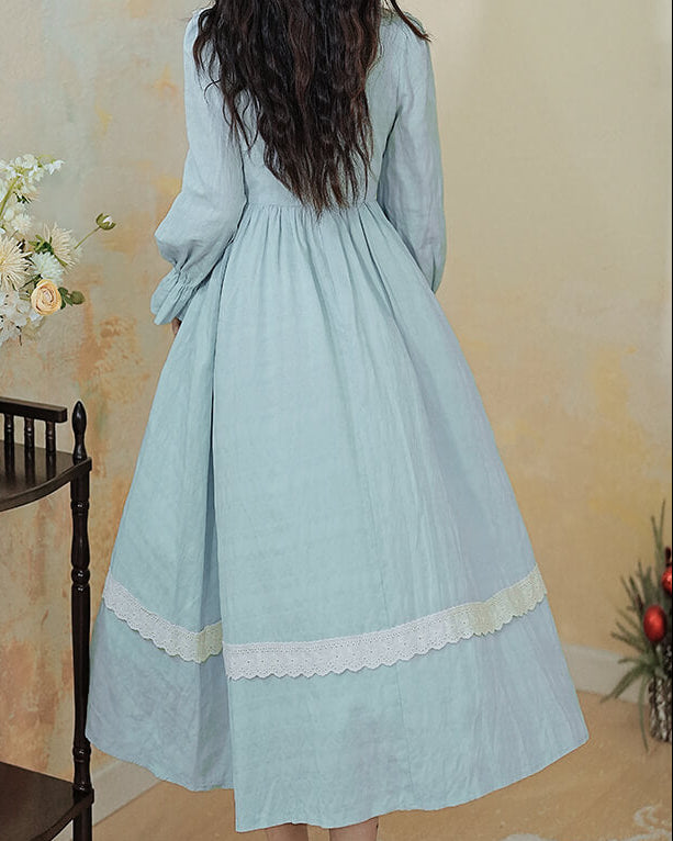 【上品な透明感】湖畔に咲くミルクブルーの花ワンピース