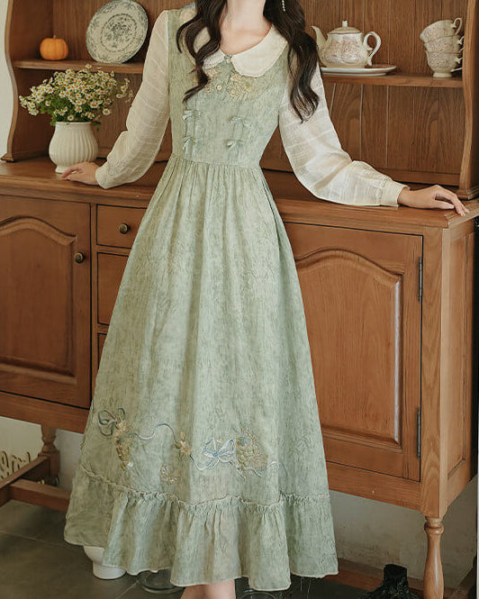 《一枚でおとぎ話の主人公コーデが完成》小さな庭園に佇む森のプリンセスワンピース