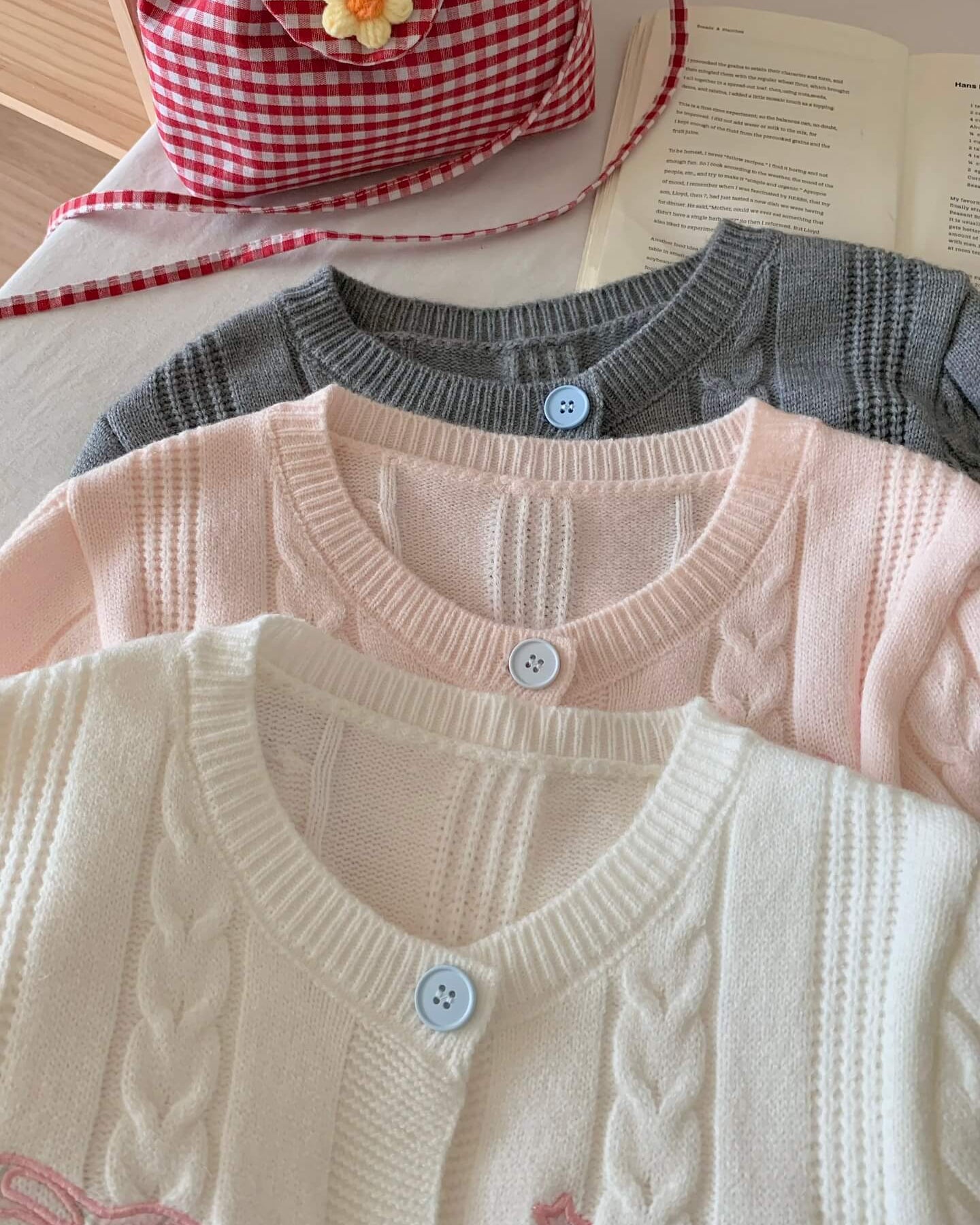 【ふわっとガーリー】リボンと甘い約束カーディガン（全3色）