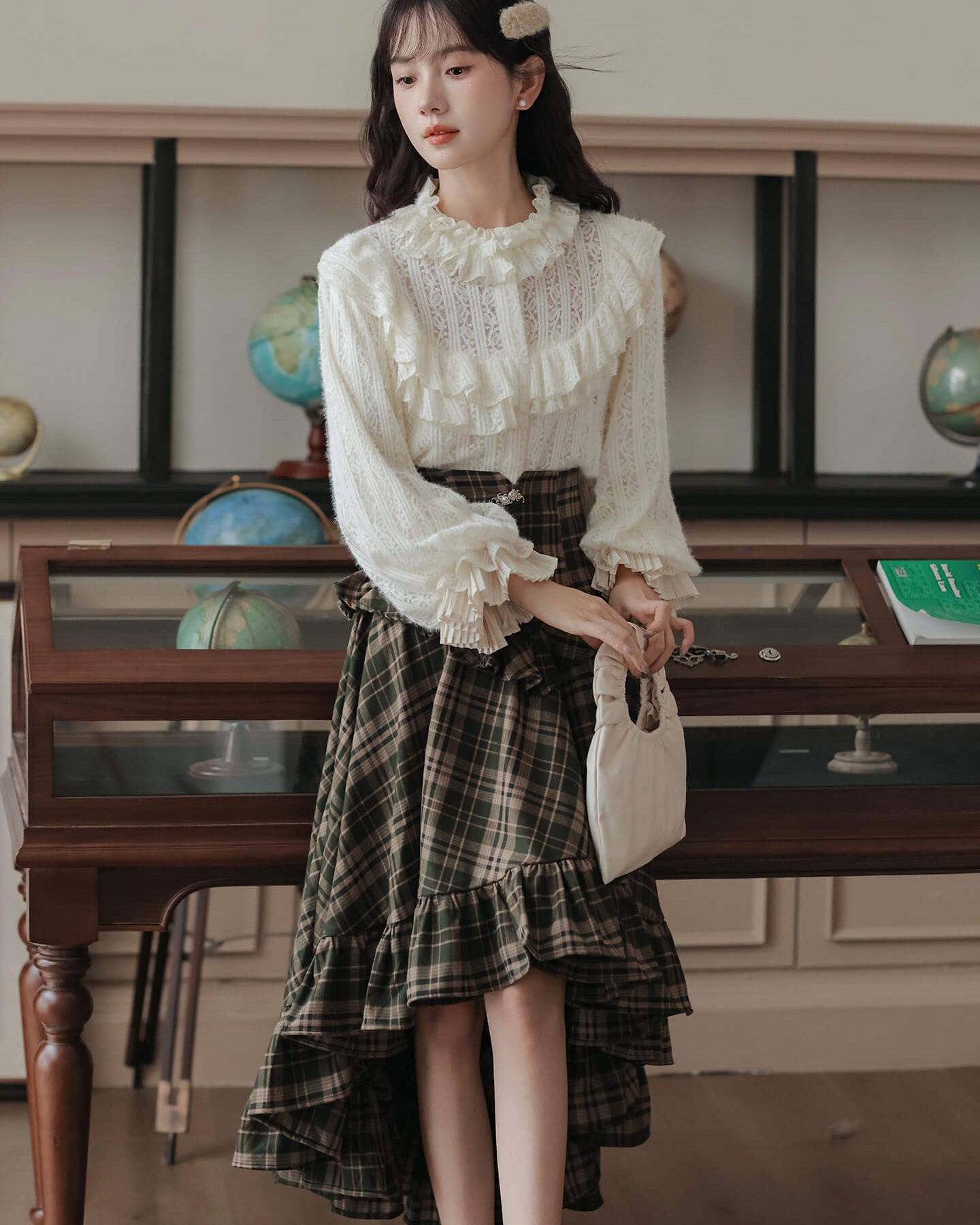 【歩くたびふわっと広がるアシンメトリー】木漏れ日に揺れるフェアリーテイルスカート