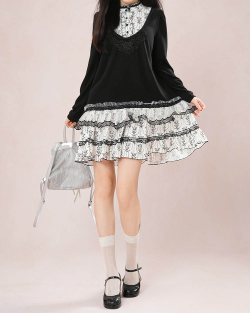 【1枚でコーデ完成】白と黒の旋律に揺れるクラシカルワンピース