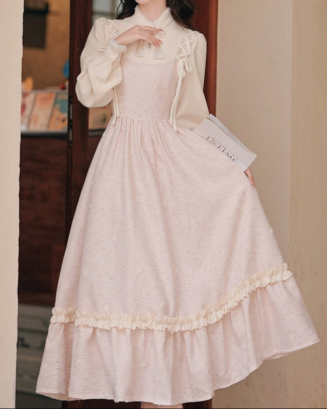 《大人ガーリーな主役ワンピース》木漏れ日に揺れる花畑ワンピース