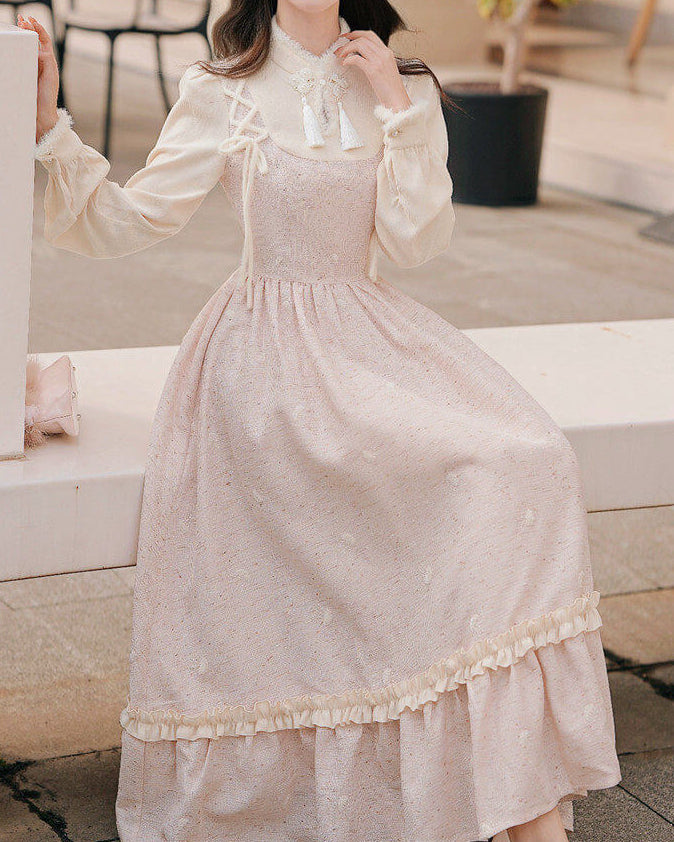 《大人ガーリーな主役ワンピース》木漏れ日に揺れる花畑ワンピース